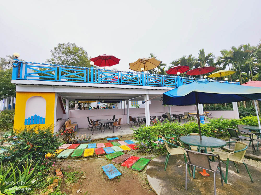 雲林古坑景觀餐廳|56號藍色公路咖啡|有小動物適合親子,藍白色地中海風很好拍 - yuki.tw