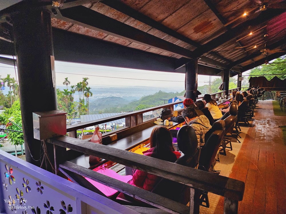 雲林古坑景點|華南天空之夜養生泡腳咖啡|華山泡腳夜景咖啡,一人一池太舒服 - yuki.tw