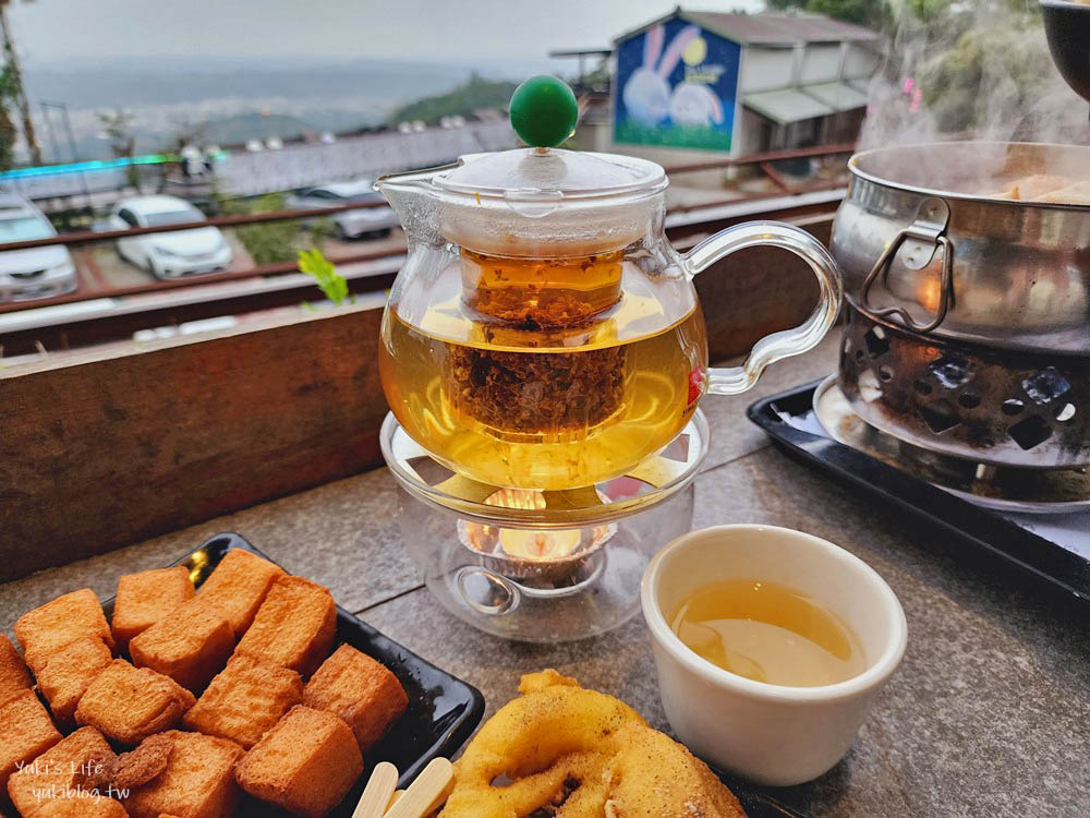 雲林古坑景點|華南天空之夜養生泡腳咖啡|華山泡腳夜景咖啡,一人一池太舒服 - yuki.tw