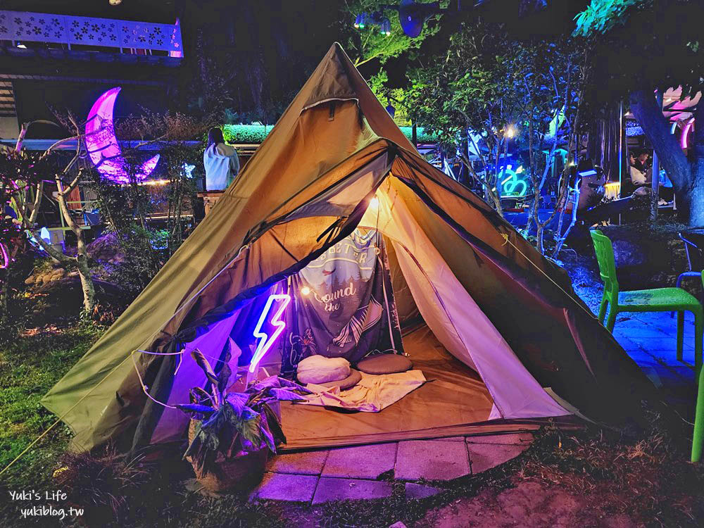 雲林古坑景點|華南天空之夜養生泡腳咖啡|華山泡腳夜景咖啡,一人一池太舒服 - yuki.tw