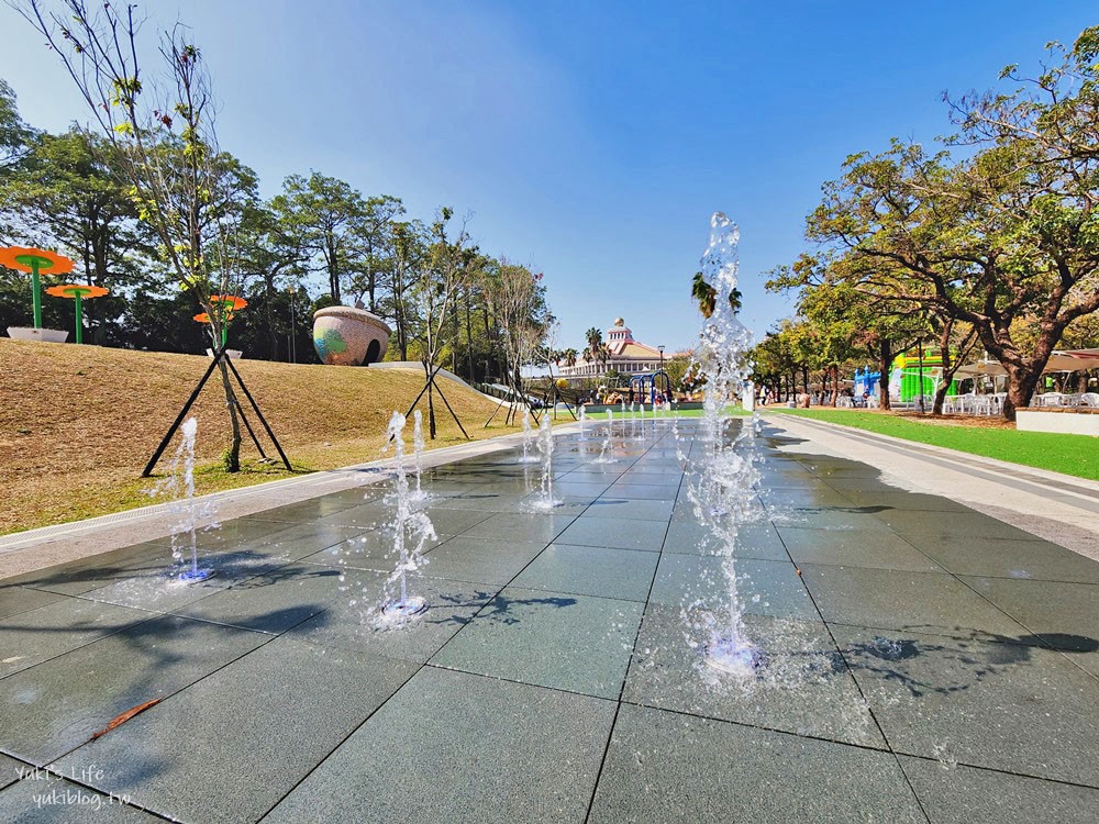 雲林斗六膨鼠森林公園》橡果溜滑梯,戲水池玩水,森林市集~超放電親子景點 - yuki.tw