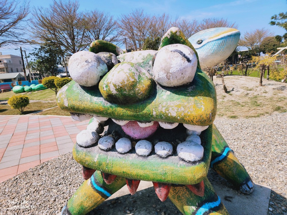 雲林西螺童趣景點|埤頭繪本公園|農村生活立體公仔、西瓜大豐收囉～ - yuki.tw