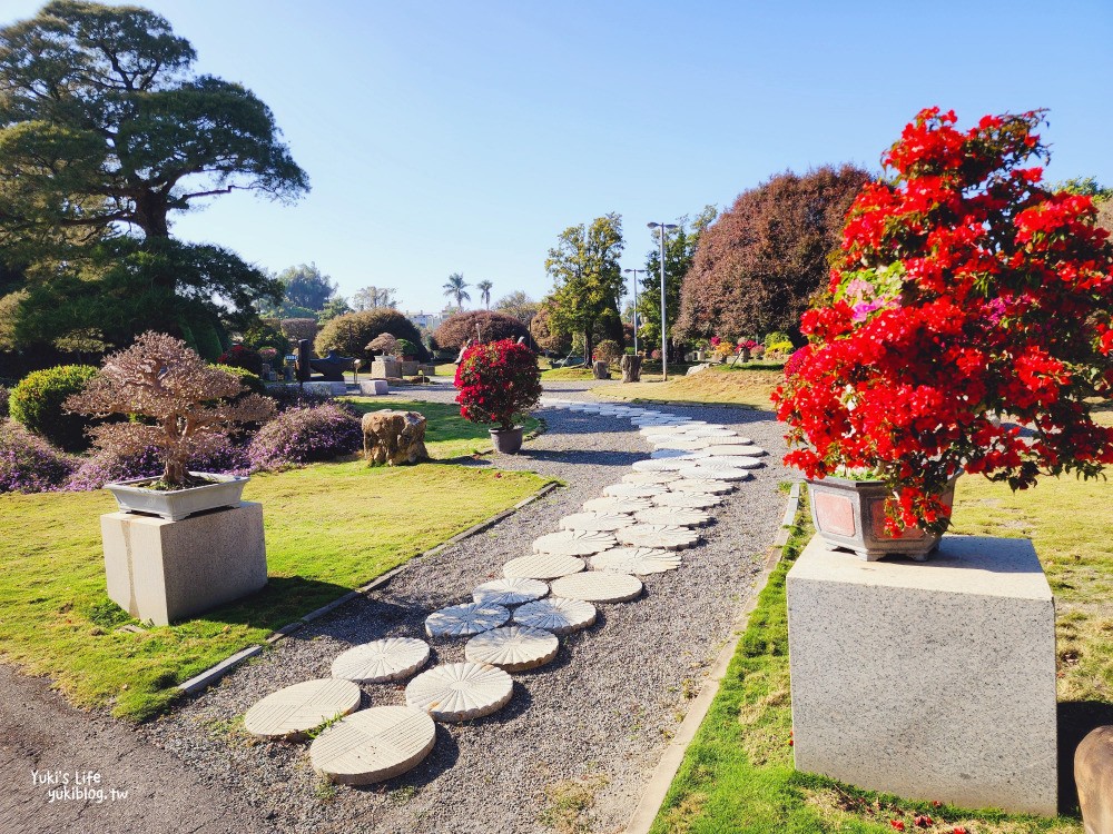 彰化溪州親子景點|彎彎滑森樂園(萬景藝苑)|華麗宮庭建築藏著兒童樂園~滑板車盡情溜~ - yuki.tw