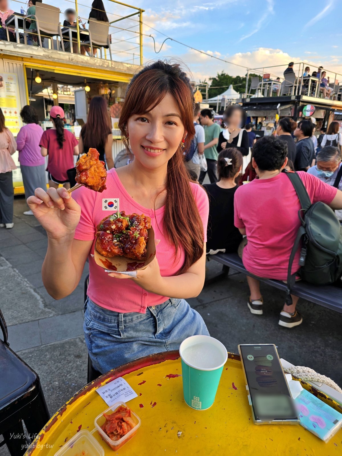20250715180159_0_fbc85f 大稻埕碼頭貨櫃市集:夕陽、美食、微醺,台北最Chill的河畔美食地標!