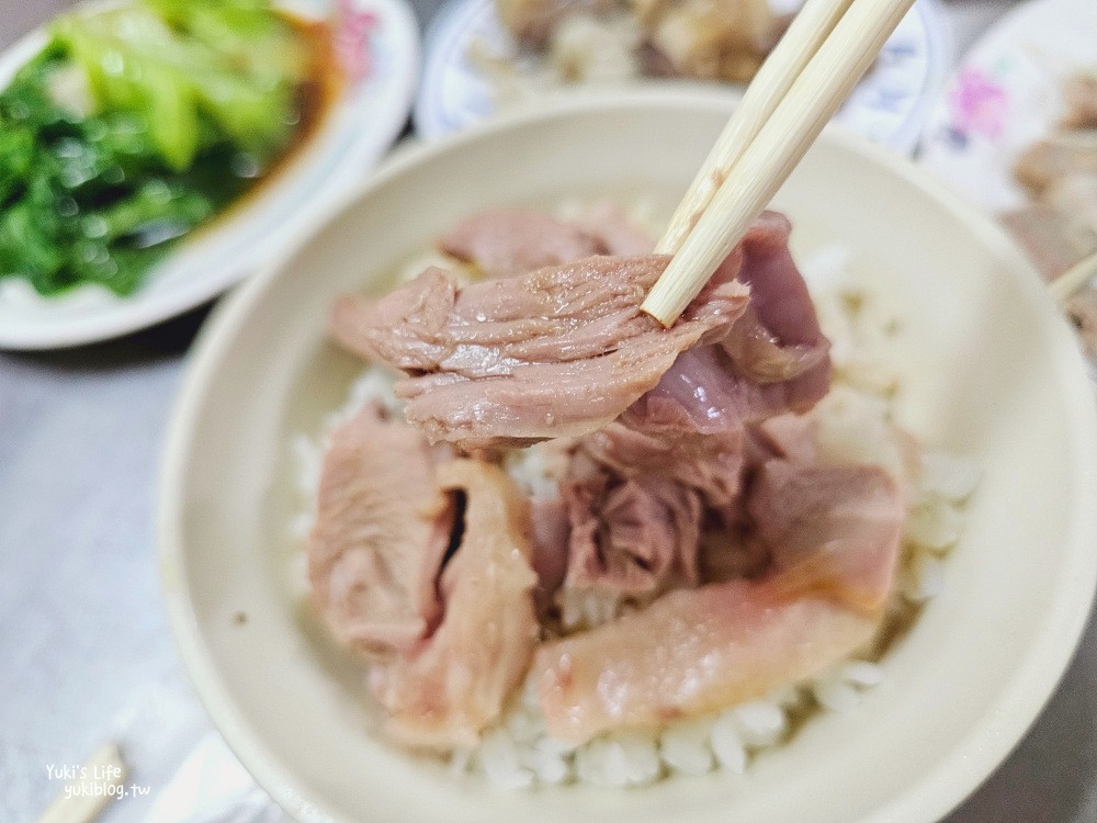 嘉義雞肉飯推薦|阿樓師火雞肉飯|賣到宵夜場好讚,近文化路夜市 - yuki.tw