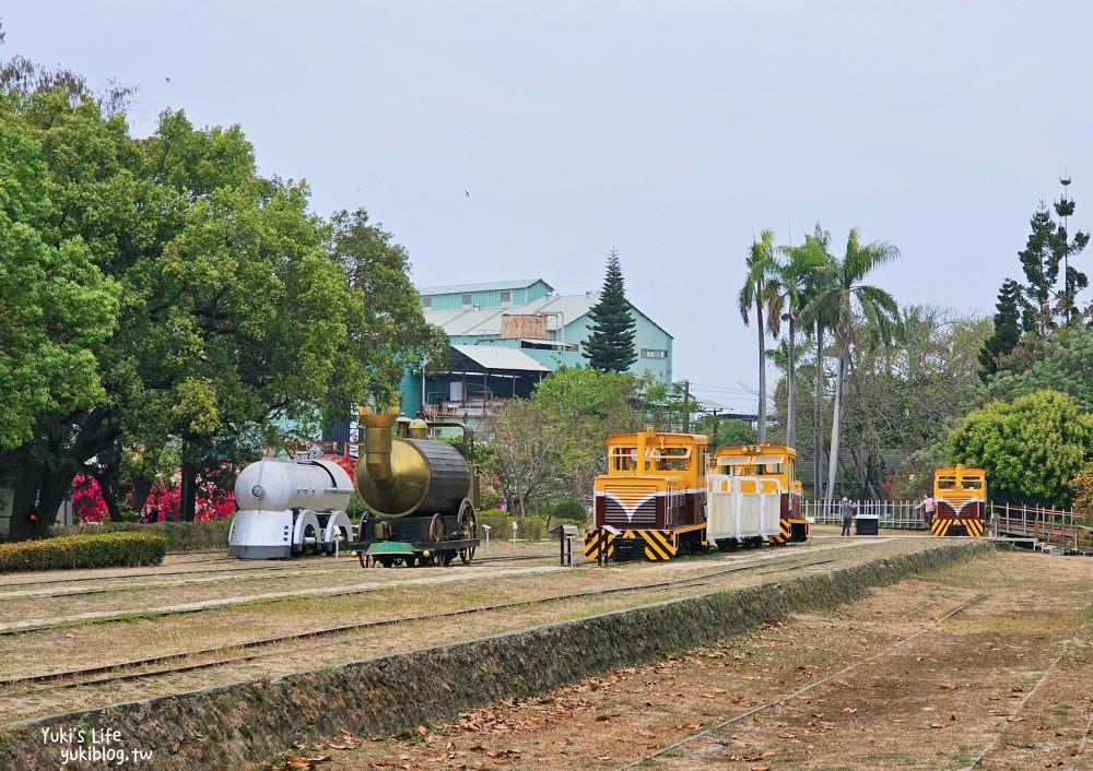 高雄橋頭糖廠》鐵園迷城九重葛盛開免費逛，鐵件機器人陪你賞花 - yuki.tw