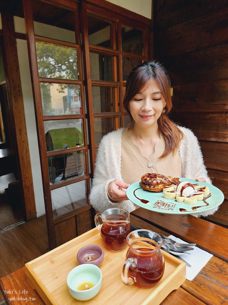 雲林斗六美食》凹凸咖啡館，80年日式老宅，可愛貓咪療癒下午茶！ - yuki.tw