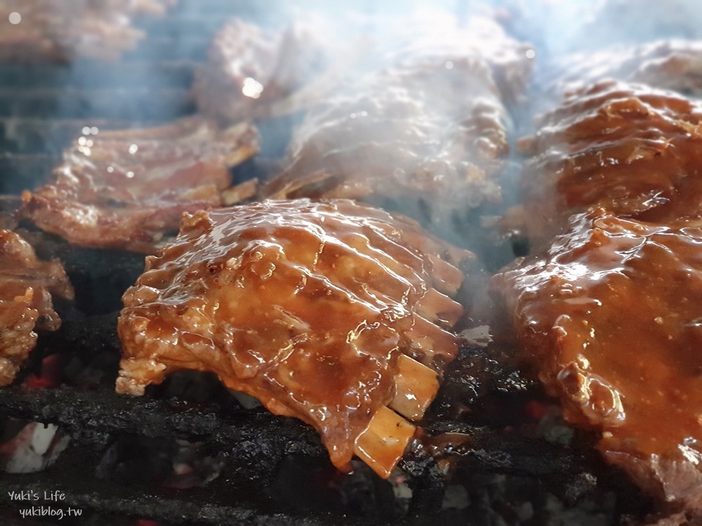 【峇里島金巴蘭美食餐廳】iiga Warung峇里島豬肋排，熱門人氣店 - yuki.tw