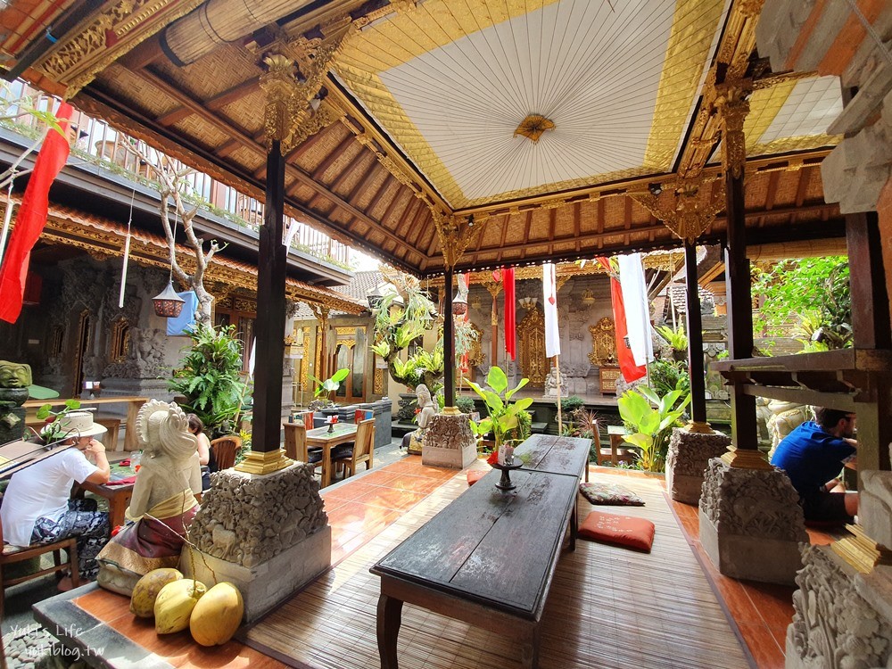 【峇里島烏布美食餐廳】Warung D'Ubud~烏布皇宮旁別有洞天寺廟風格餐廳 - yuki.tw