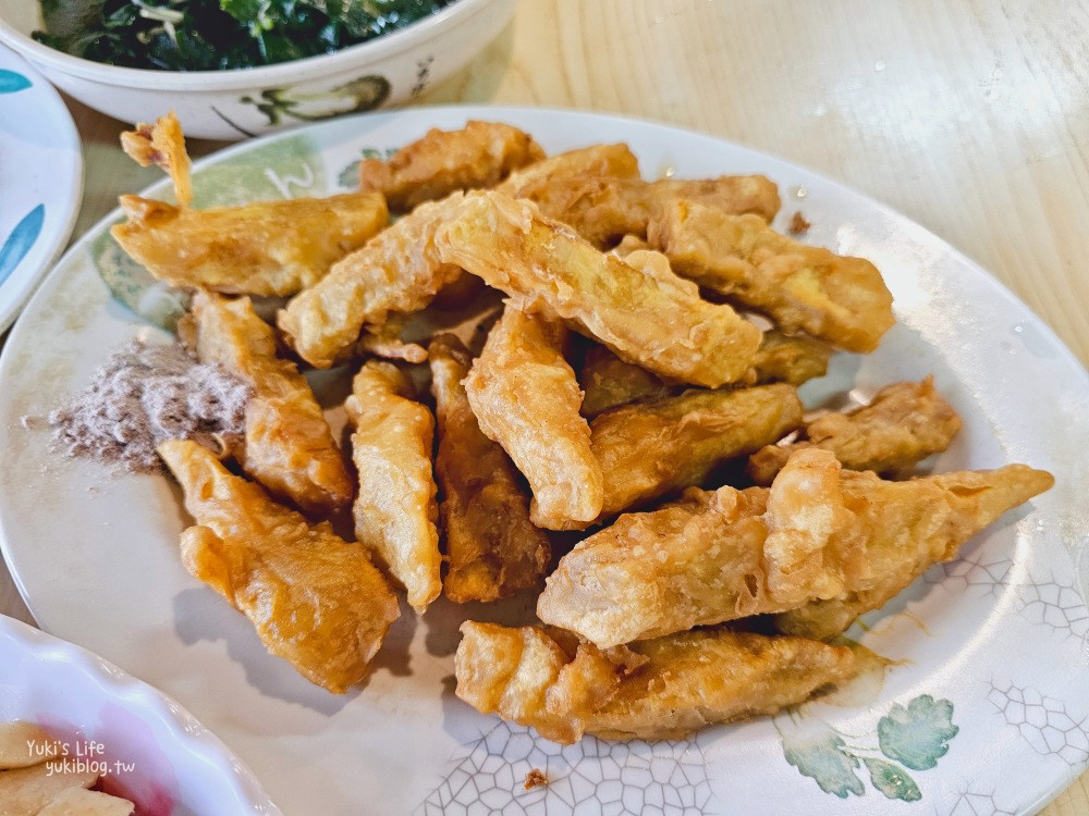 陽明山美食》竹子湖故鄉海芋農園餐廳，招牌白斬雞必點，免費停車好方便 - yuki.tw