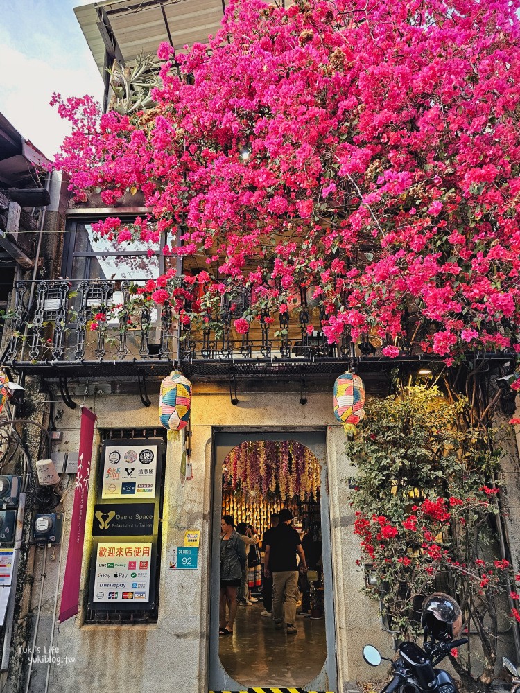 台南神農街》懷舊古街道歷史之旅，復古燈籠文創氛圍，台南必逛景點之一 - yuki.tw