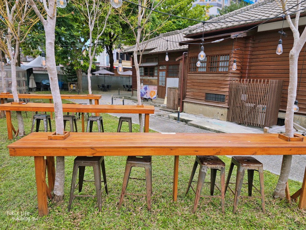 花蓮景點》咖逼小売所，可愛的柴犬主題餐廳~日式建築下午茶 - yuki.tw