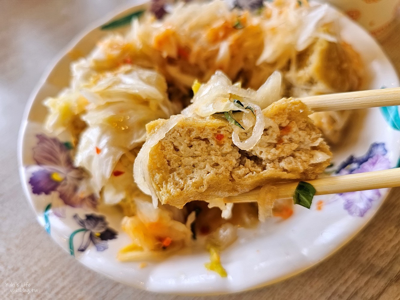 花蓮美食》玉里橋頭臭豆腐花蓮市分店，外酥內軟又多汁，名不虛傳超美味 - yuki.tw