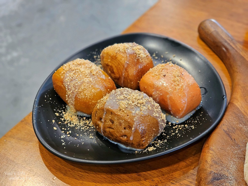 【雲林景點】北港武德宮樂咖啡Le Cafe，黑虎將軍陪你下午茶~被財神爺加持的主題美食咖啡廳 - yuki.tw