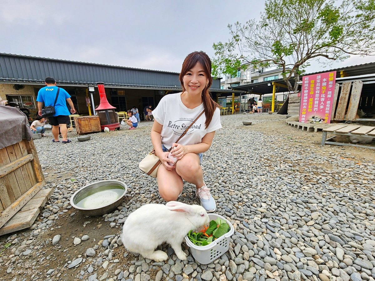 屏東景點》蕭家大院兔子親子餐廳，兔子比遊客還多超萌，屏東一日遊好去處 - yuki.tw