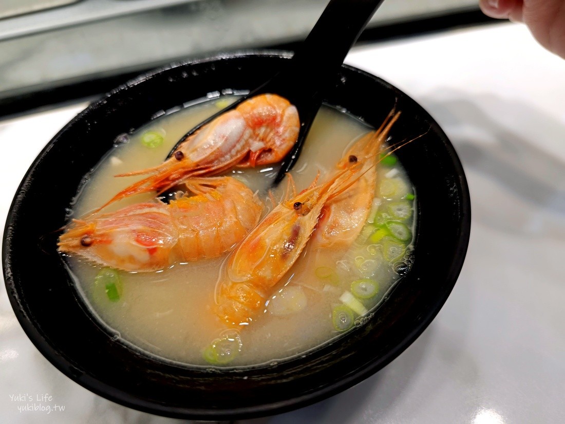 屏東東港美食》守席海鮮丼黑鮪魚專門店，東港華僑市場必吃有青又澎湃 - yuki.tw