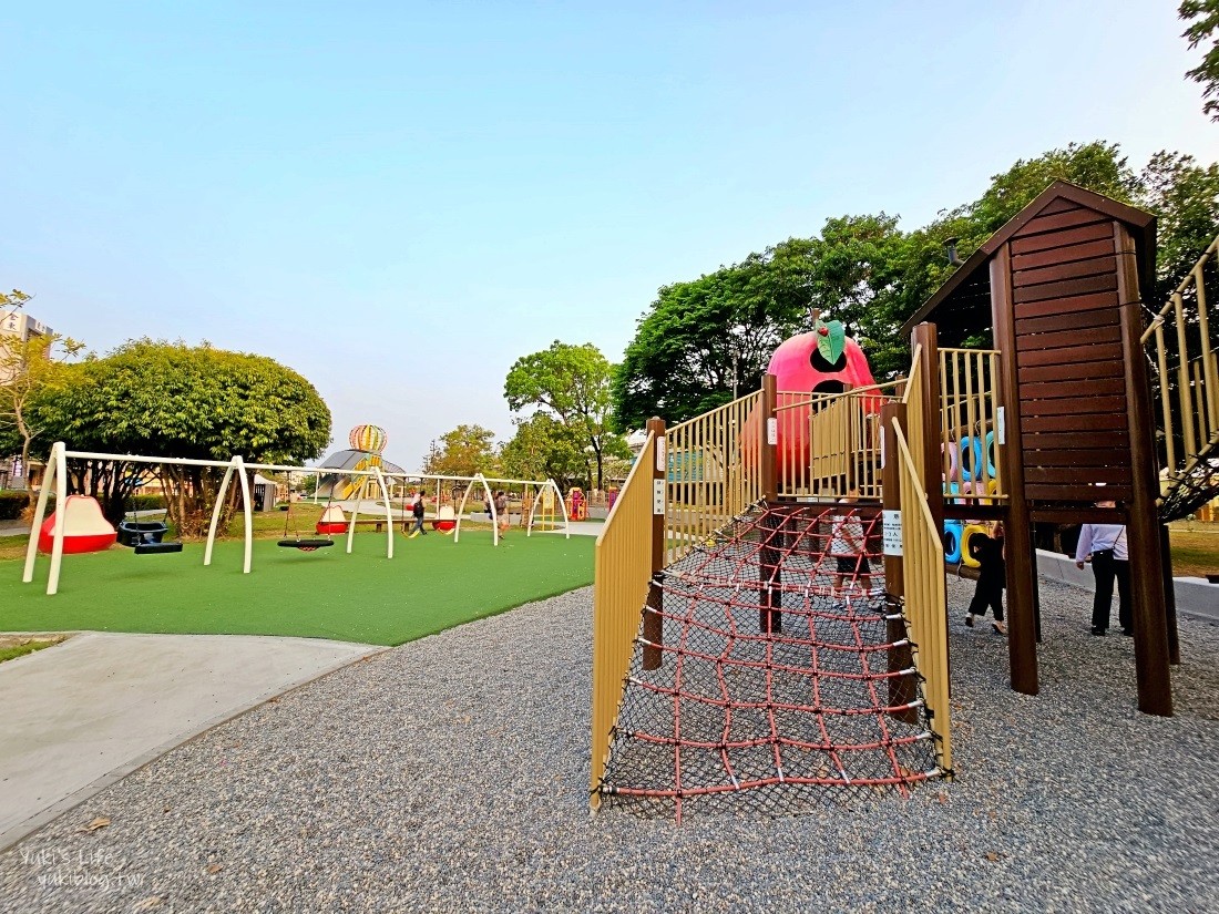 【屏東景點特色公園】林邊兒童飛天火車公園～蓮霧主題兒童遊戲場好嗨！ - yuki.tw