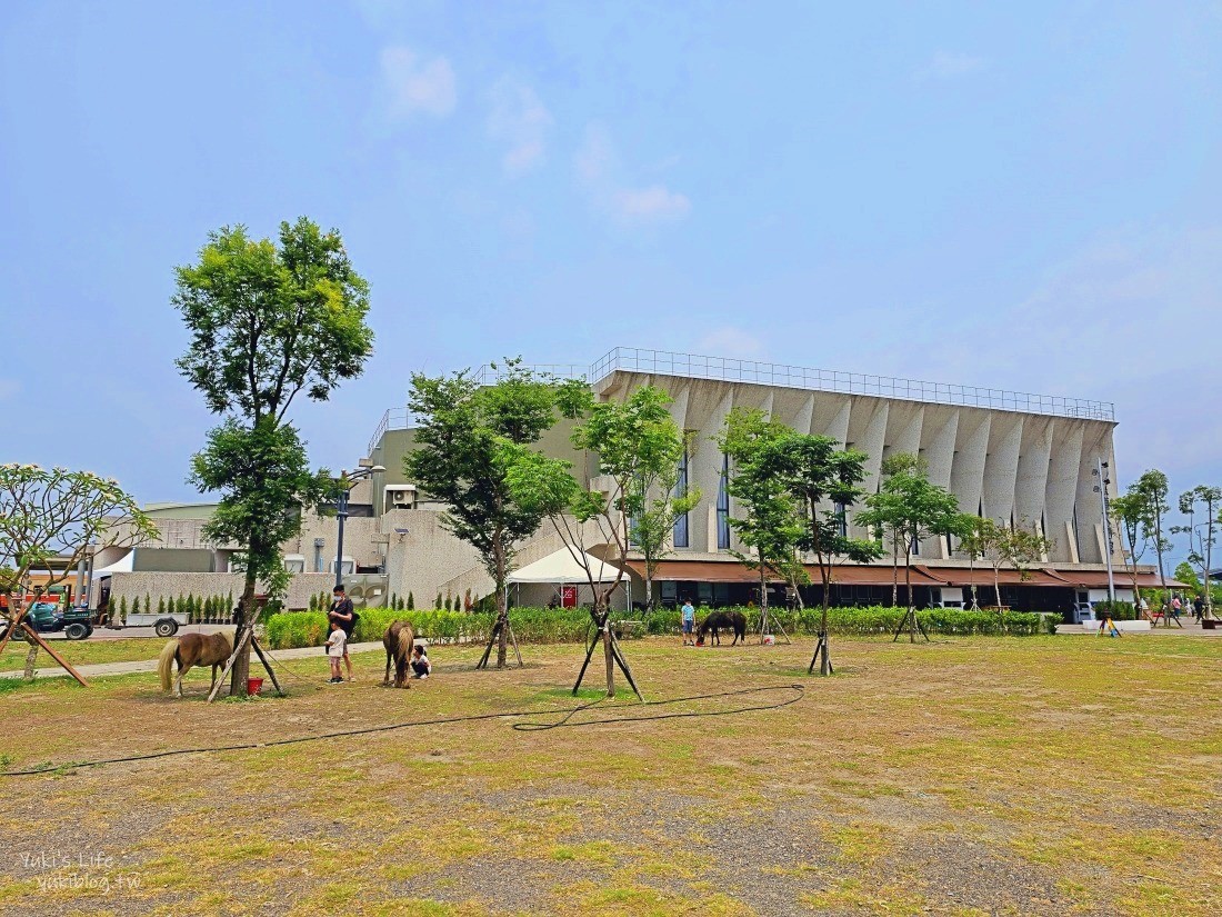 【屏東潮州景點】潮州鐵道園區,迷你版京都鐵道博物館,小火車和動物湖畔景觀咖啡~超推薦親子景點 - yuki.tw