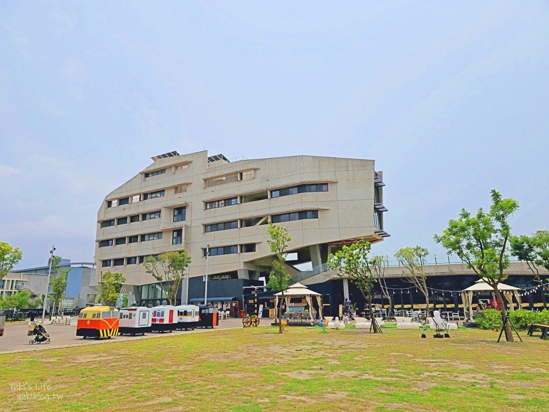 【屏東潮州景點】潮州鐵道園區,迷你版京都鐵道博物館,小火車和動物湖畔景觀咖啡~超推薦親子景點 - yuki.tw