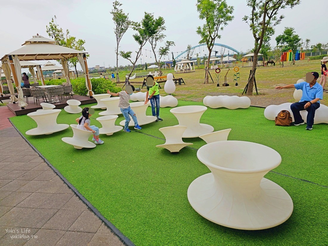 【屏東潮州景點】潮州鐵道園區,迷你版京都鐵道博物館,小火車和動物湖畔景觀咖啡~超推薦親子景點 - yuki.tw