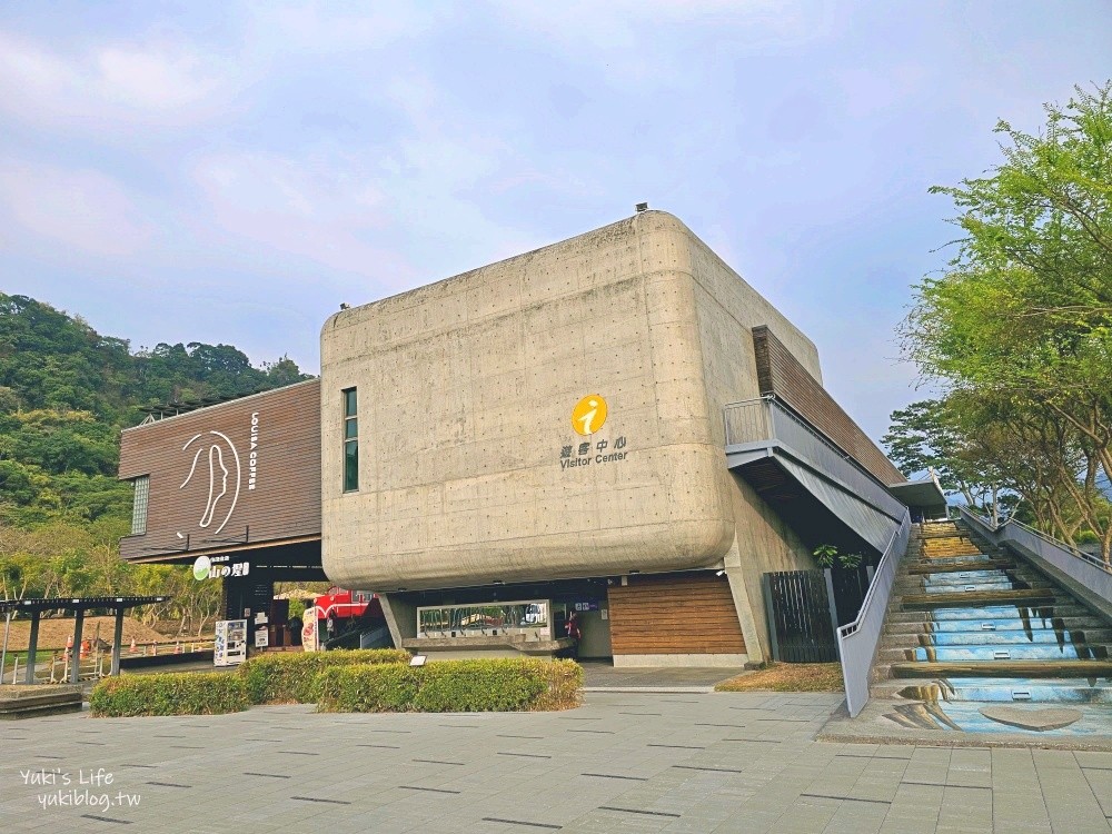 【嘉義阿里山景點】觸口遊客中心，免門票阿里山旅區休息點，來杯路易莎咖啡賞火車！ - yuki.tw