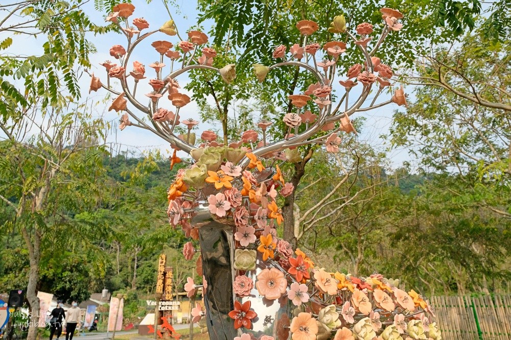 【嘉義阿里山景點】逐鹿傳說梅花鹿園&鄒族逐鹿文創園區，嘉義觸口超大黑熊景點 - yuki.tw