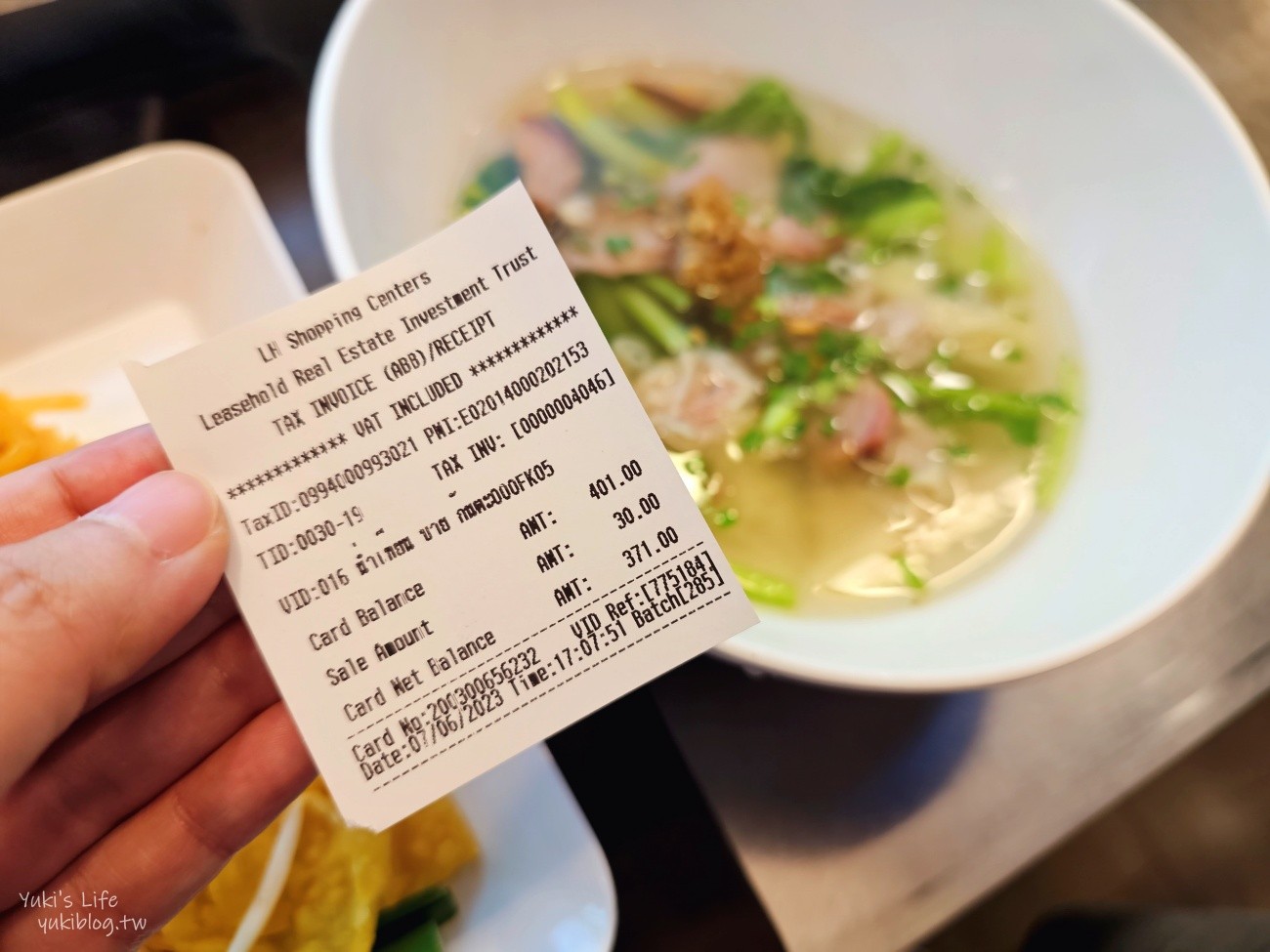 【曼谷景點】Terminal 21環遊世界主題百貨，Asok站銅板價美食街、手標奶茶必喝攻略！ - yuki.tw