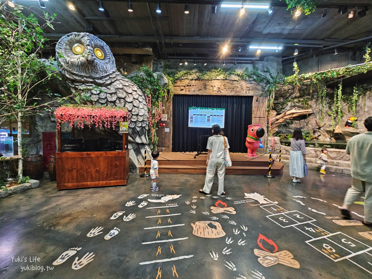 韓國親子景點》首爾Zoolung Zoolung室內動物主題樂園，可以近距離餵食小動物，療癒到不行 - yuki.tw