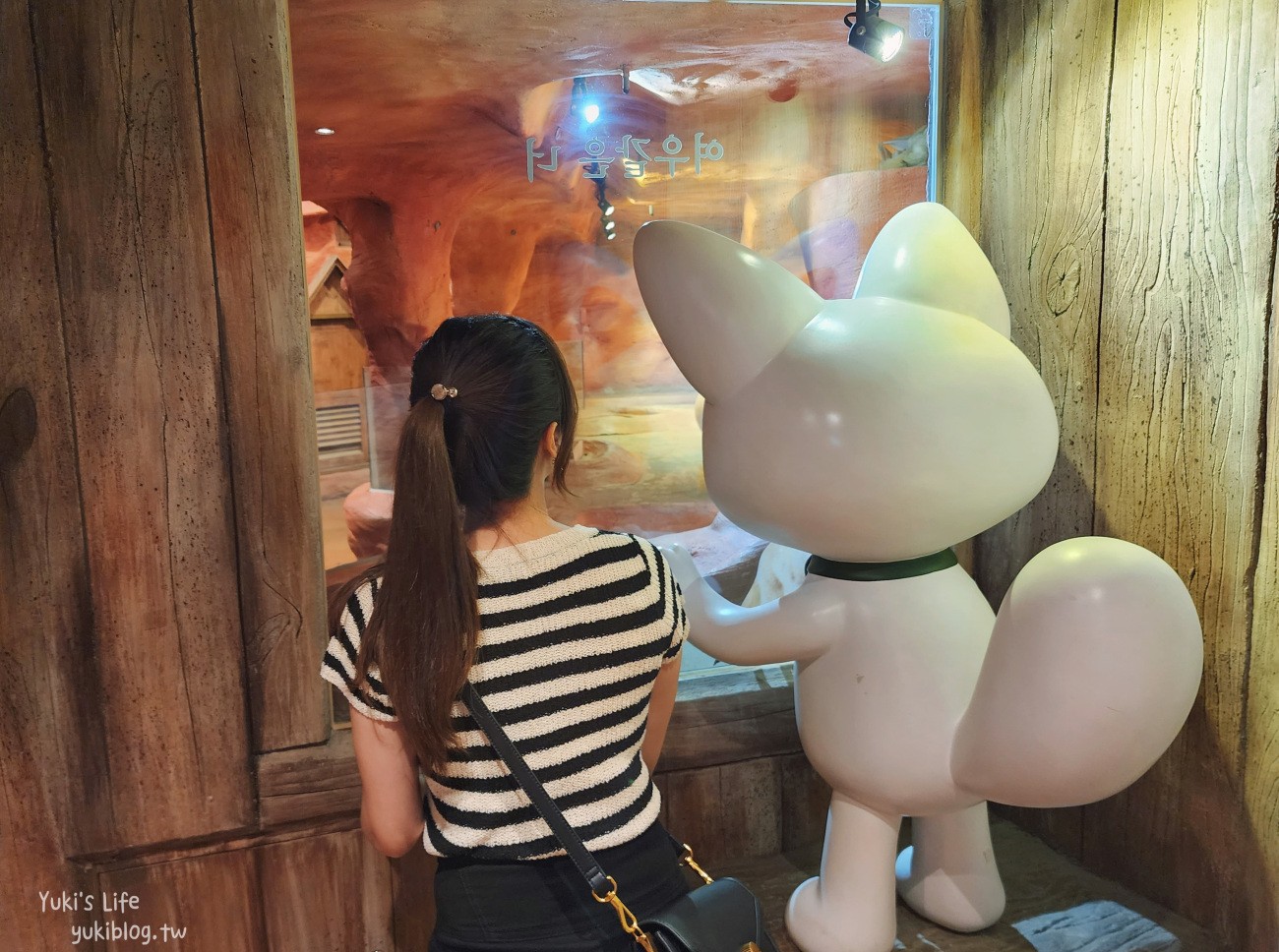 韓國親子景點》首爾Zoolung Zoolung室內動物主題樂園，可以近距離餵食小動物，療癒到不行 - yuki.tw