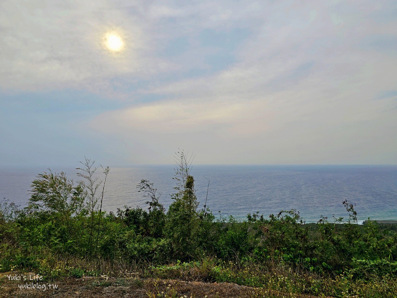 屏東景點》墾丁海崖灣，笑笑羊水豚君海景餐廳～粉色漸層夕陽下午茶 - yuki.tw