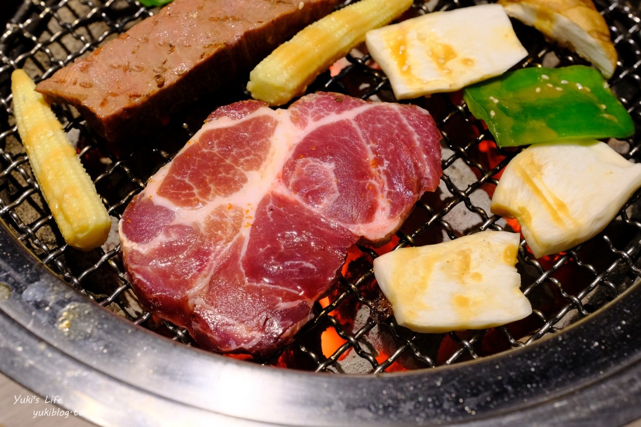 台中羊角炭火燒肉│日本A5和牛、現撈泰國蝦、牛舌吃到飽推薦，還有生啤暢飲好嗨！ - yuki.tw