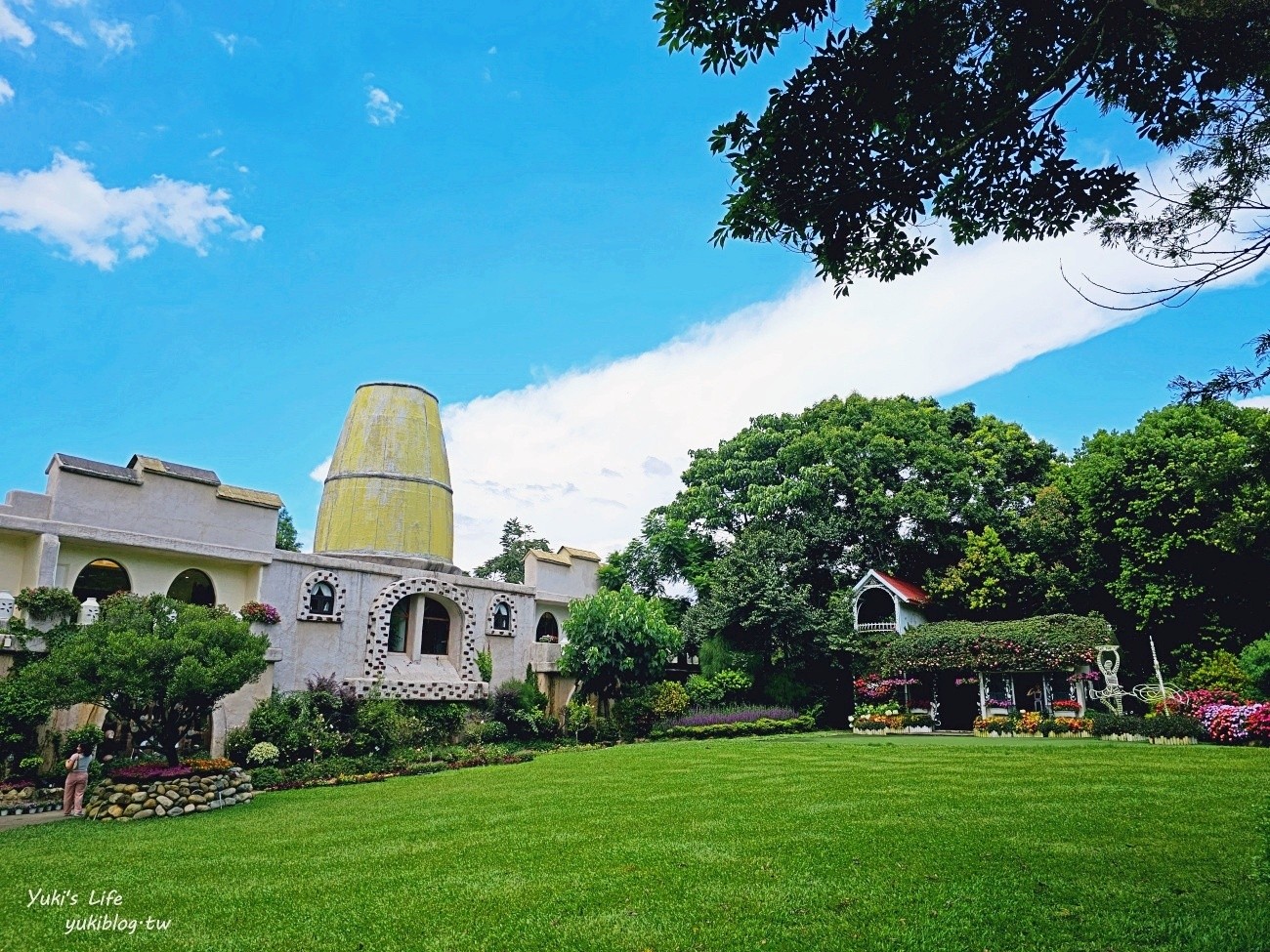 苗栗住宿推薦》花露農場精油城堡民宿！來當花仙子入住一晚也太浪漫～ - yuki.tw