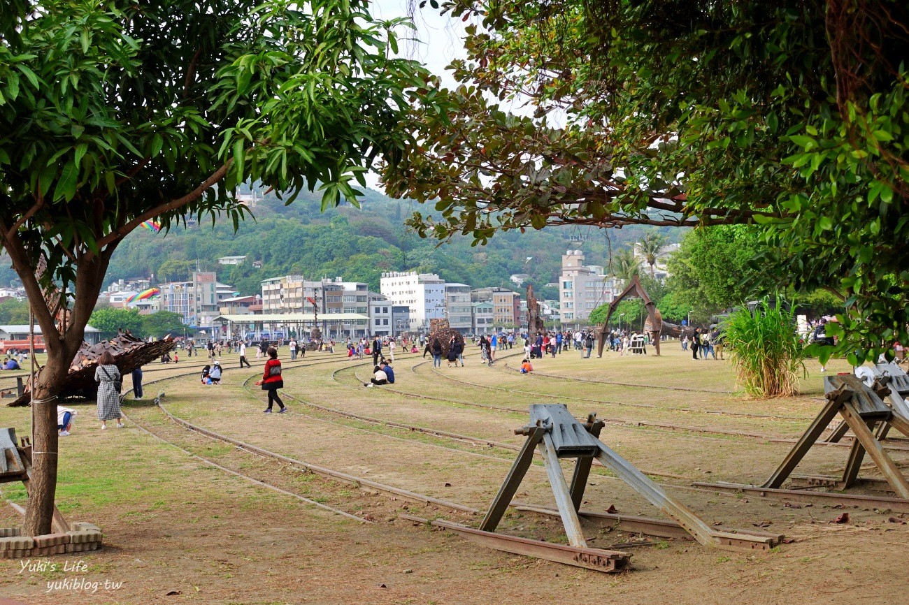 高雄親子景點》駁二特區：哈瑪星鐵道文化園區、駁二蓬萊倉庫群～捷運西子灣站 - yuki.tw