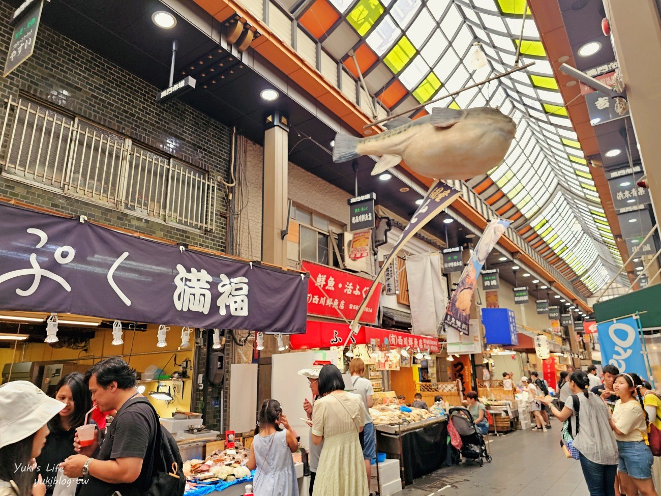 大阪美食》5家黑門市場必吃美食推薦，大口吃黑鮪魚、手臂蝦、關東煮和章魚燒！ - yuki.tw