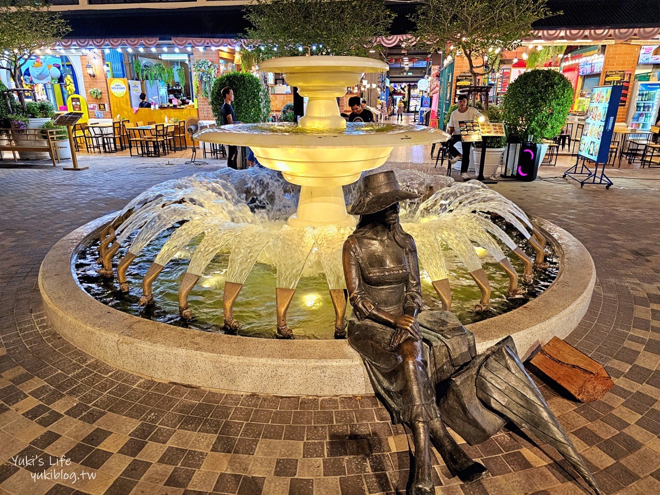 泰國曼谷Asiatique河濱碼頭夜市～曼谷夜市推薦必訪景點！摩天輪、旋轉木馬也太美(交通) - yuki.tw