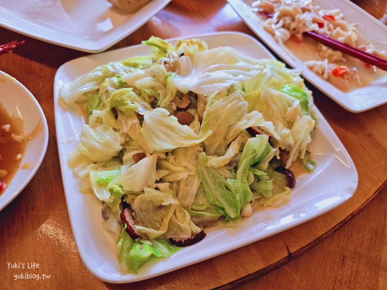 苗栗公館美食：棗莊古藝庭園膳坊，附親子區玩沙坑餵魚，家人聚餐好去處~ - yuki.tw