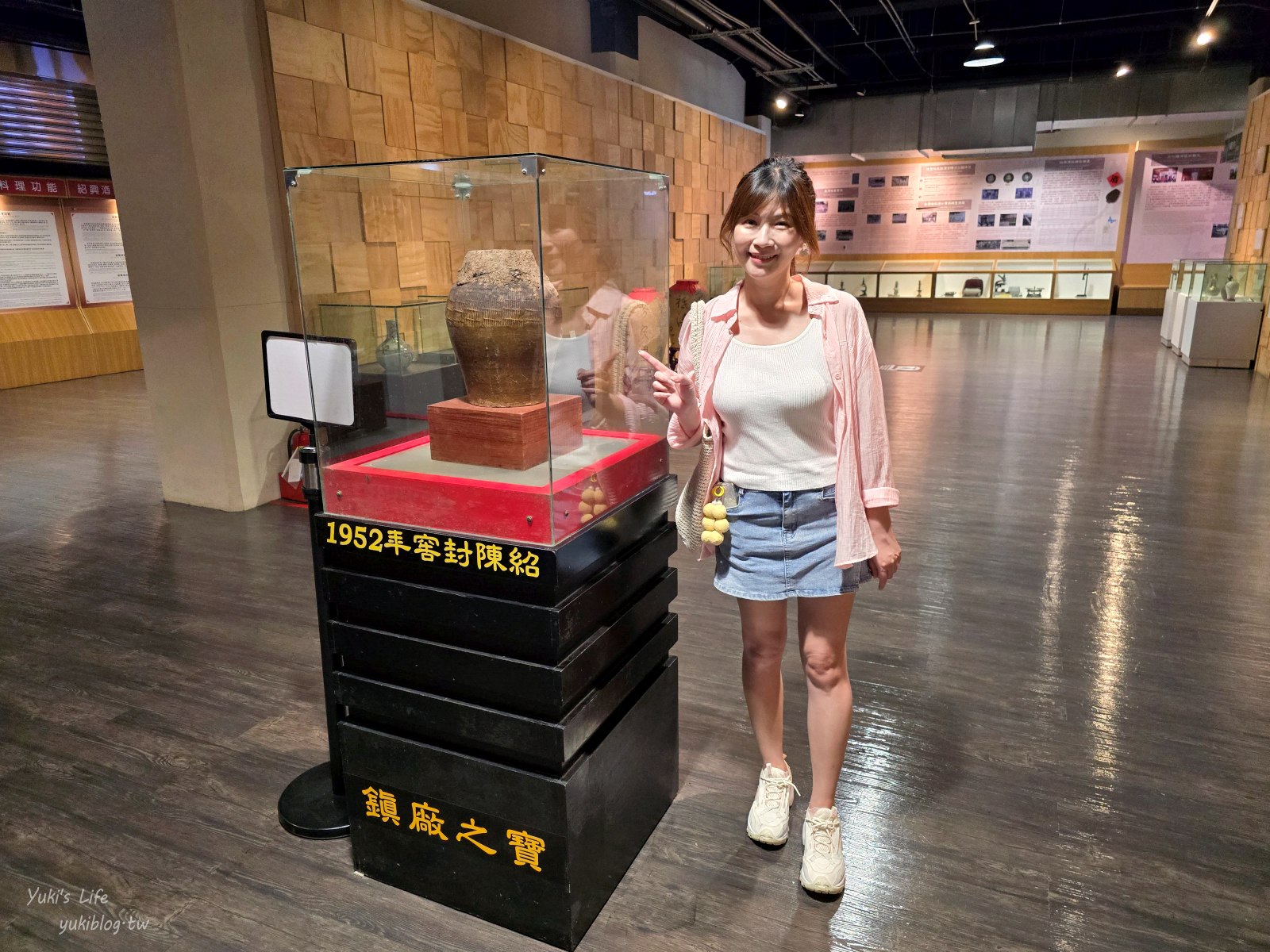 20250825183643_0_00c282 南投免費景點》埔里酒廠~巨型酒瓶、金黃稻田好拍好逛又好買