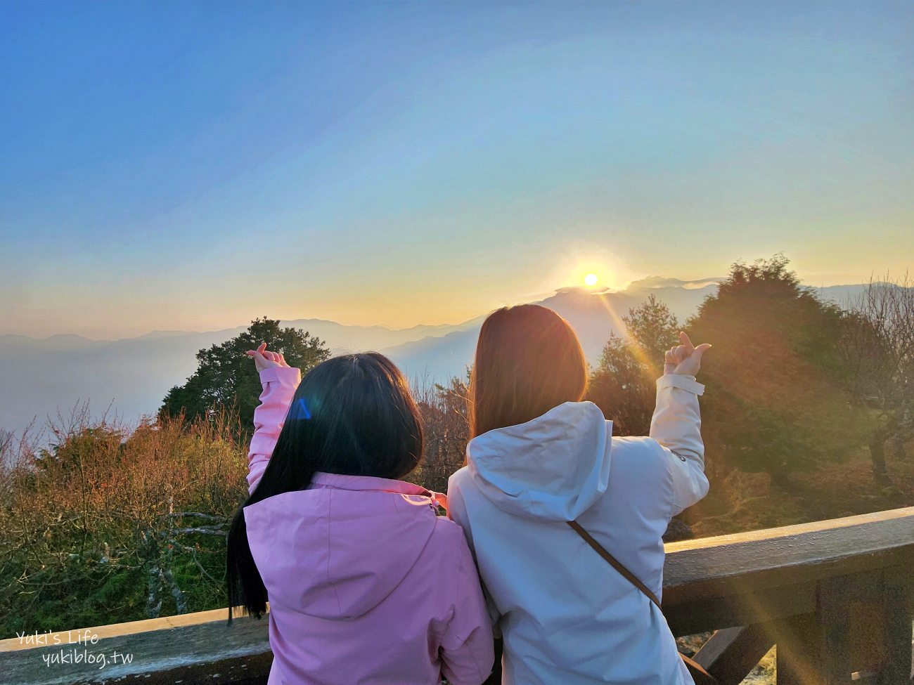 嘉義景點》阿里山看日出攻略，如何搭阿里山電動遊園車呢？ - yuki.tw