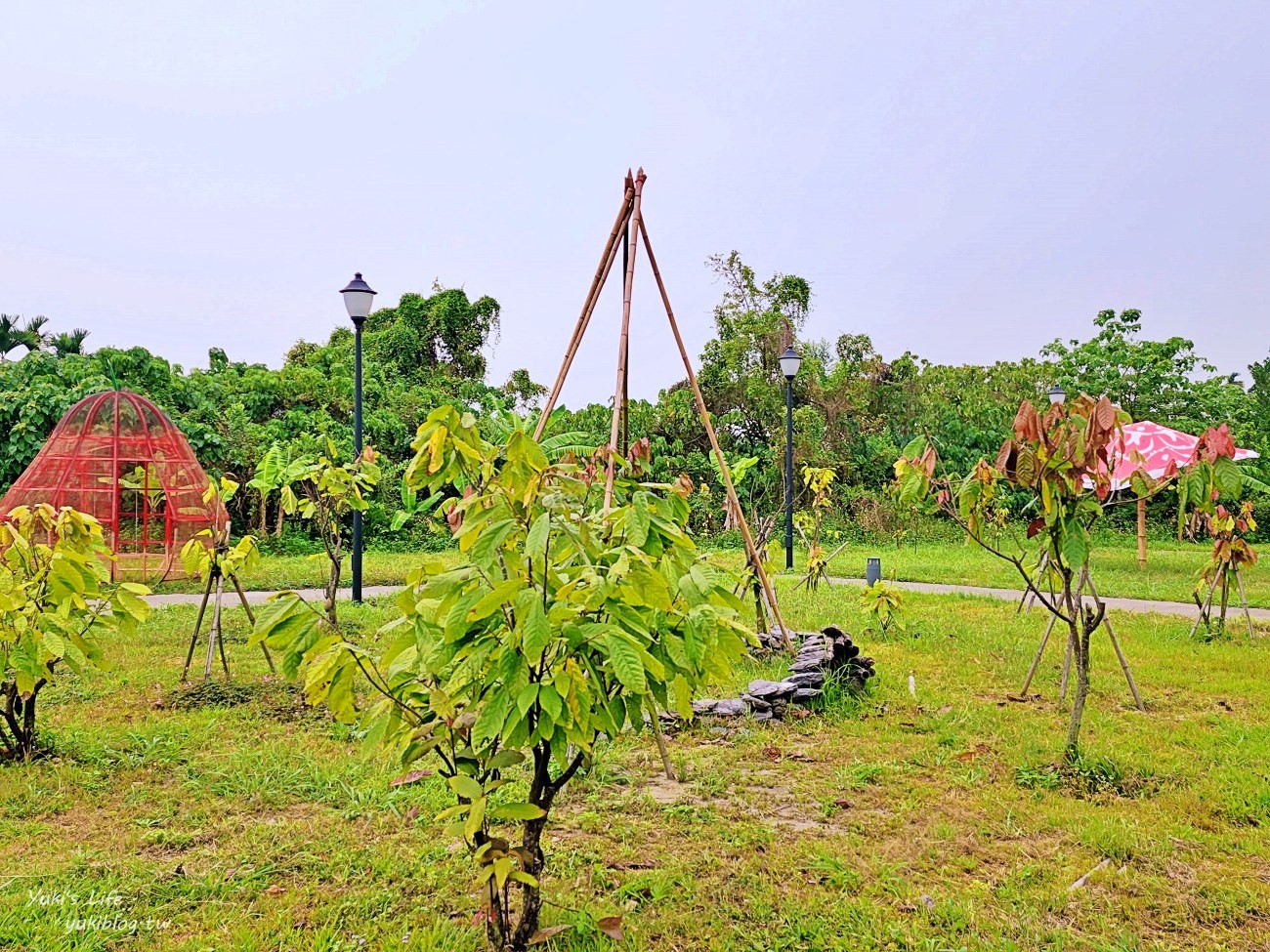 屏東景點》可可巧克力園區，純白教堂浪漫好好拍~來下午茶還能玩DIY手作 - yuki.tw