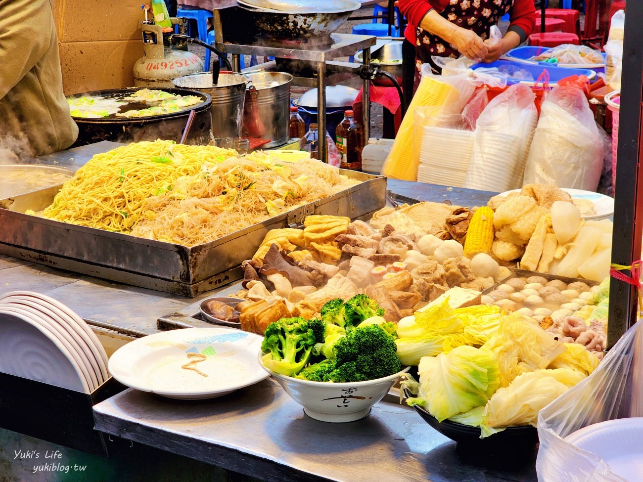 雲林斗六成功夜市，雲林週三週六熱鬧傳統夜市美食滿滿～好逛好吃好買！ - yuki.tw