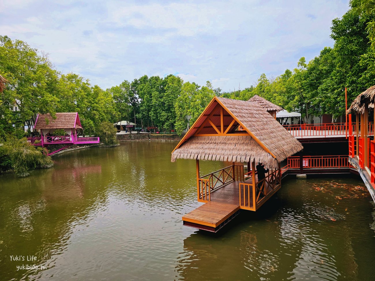 雲林景點》近水樓台湖畔森林咖啡，森林系峇里島風景觀餐廳~近期超火紅的新亮點！ - yuki.tw