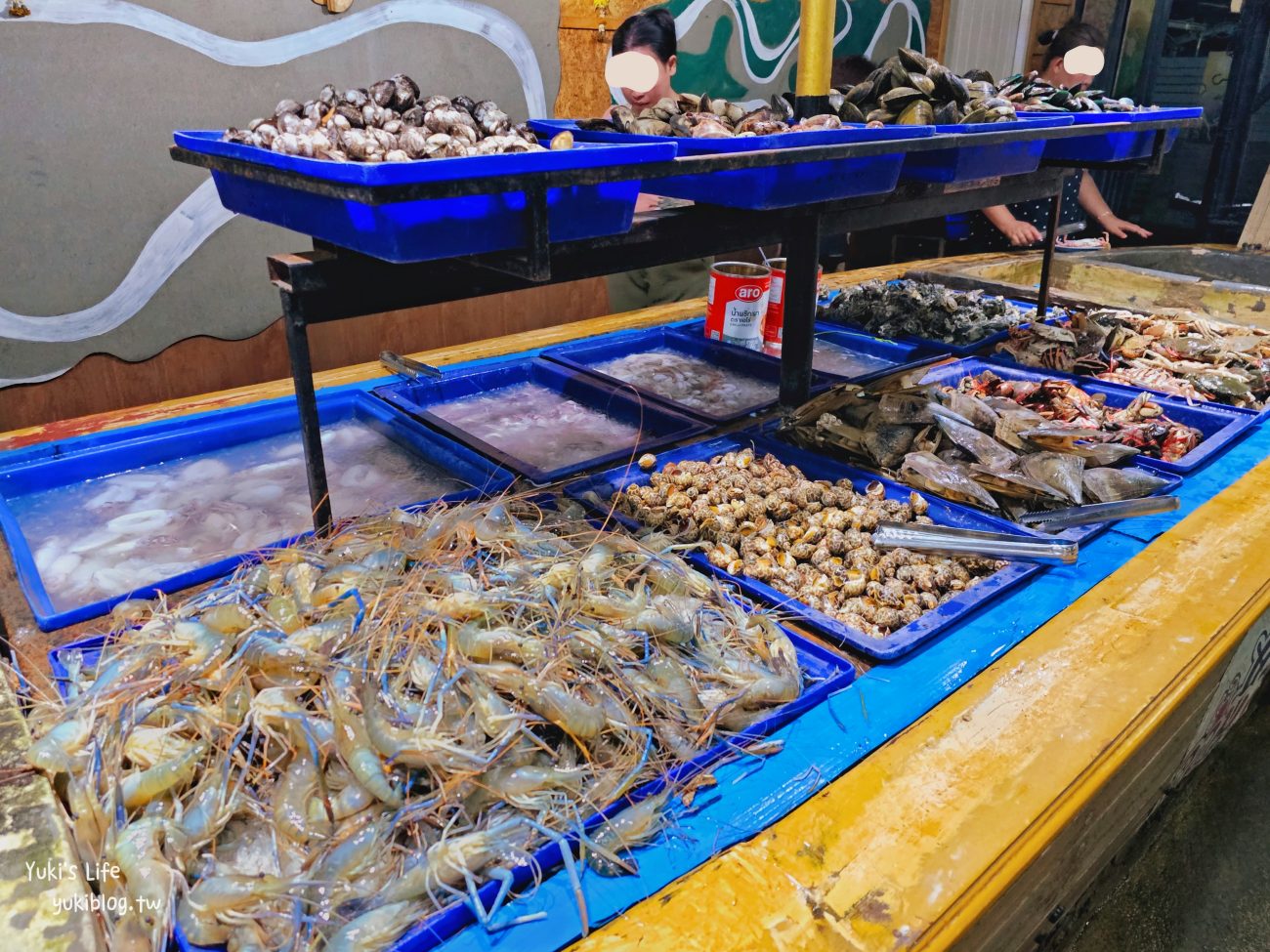 芭達雅海鮮吃到飽》一人429泰銖.泰國蝦海鮮燒烤吃到飽！熱食.烤肉.炸雞.飲料全都無限吃~ - yuki.tw