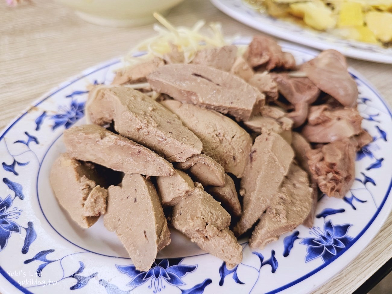 嘉義民雄美食》正宗民雄鵝肉亭，鵝肉平價鮮美份量大，嘉義必吃激推！ - yuki.tw