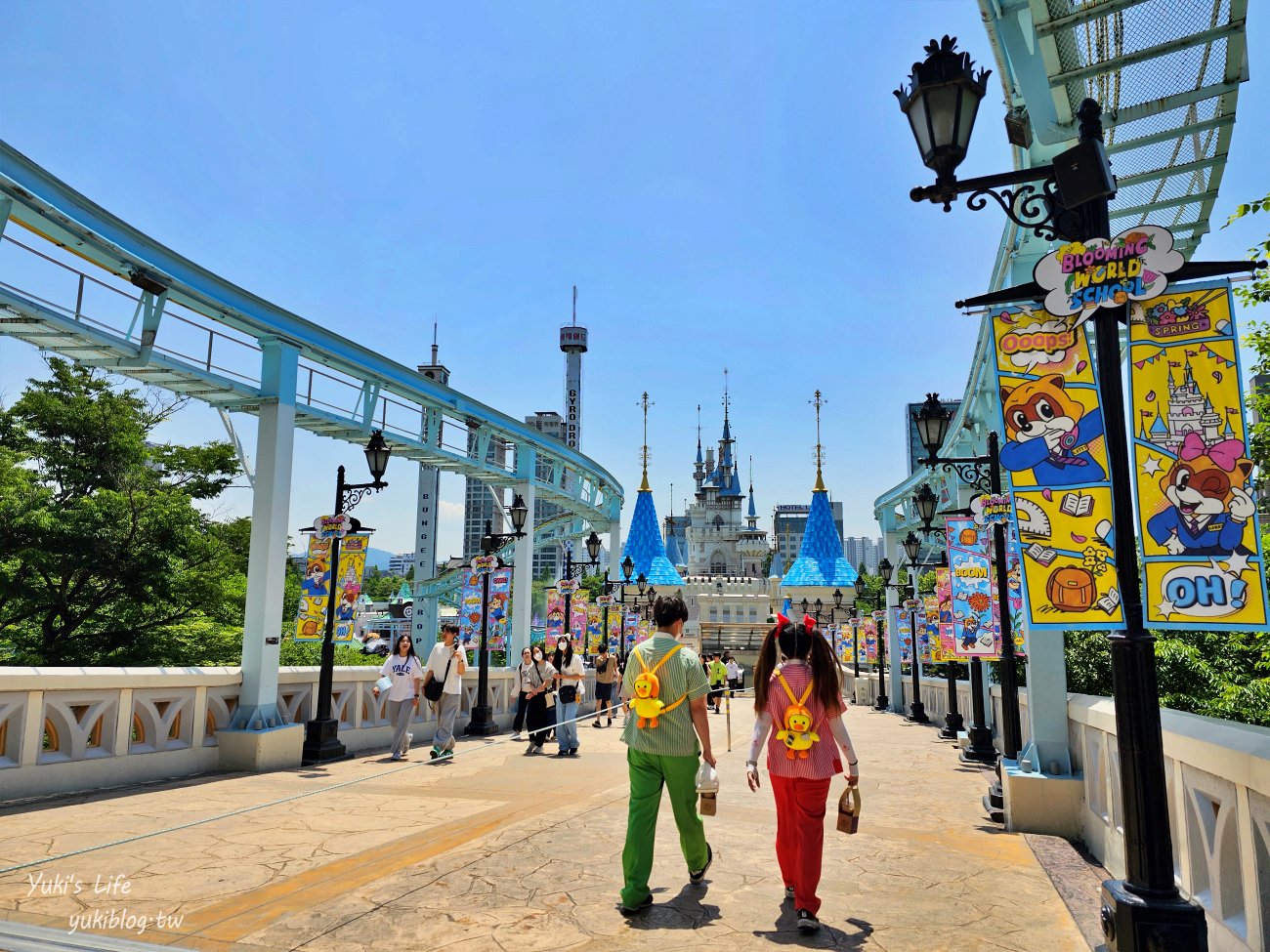 韓國必玩遊樂園【樂天世界】下雨室內景點~吹冷氣玩設施好讚！門票、交通、遊玩心得