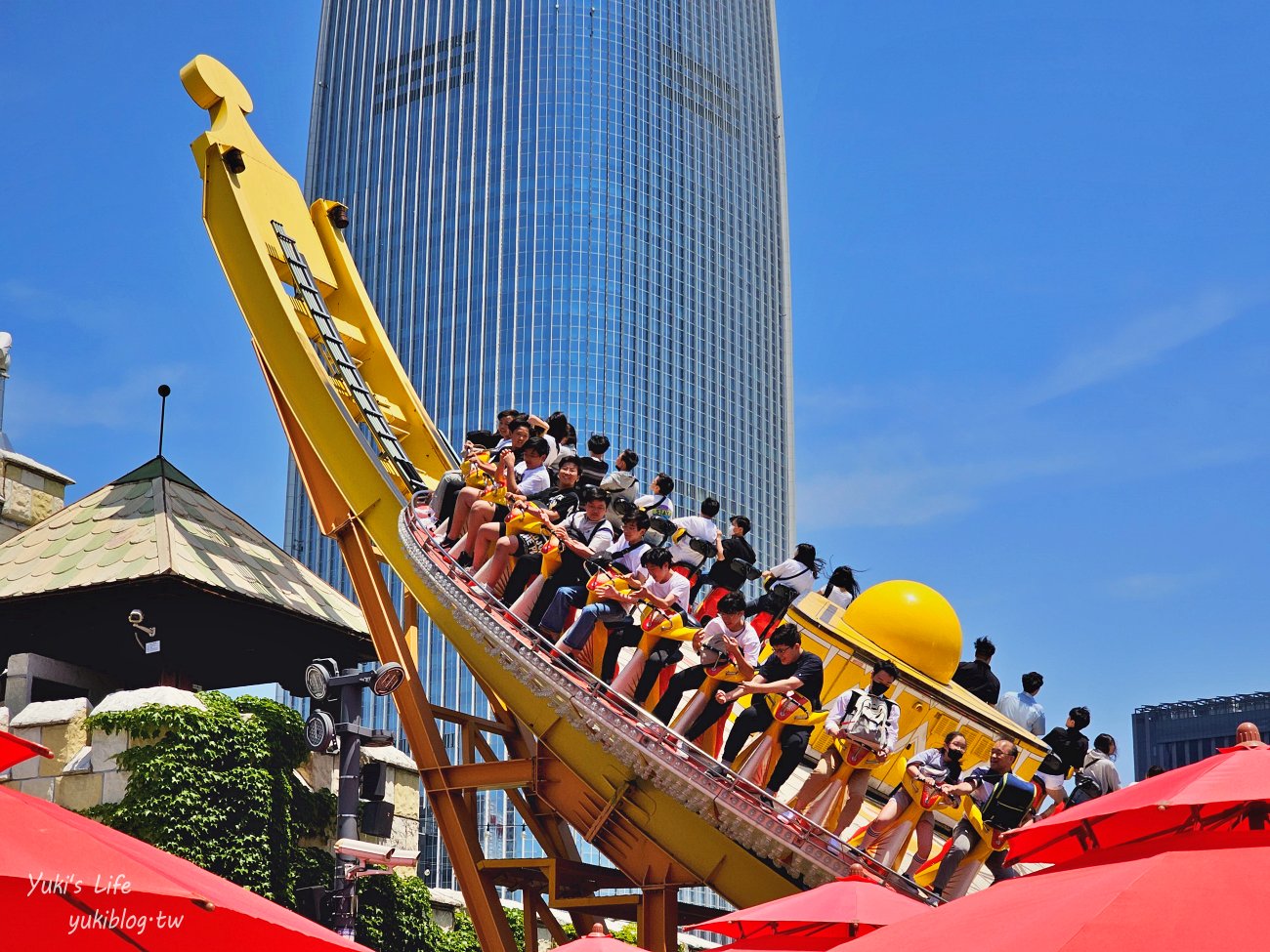 韓國必玩遊樂園【樂天世界】下雨室內景點~吹冷氣玩設施好讚！門票、交通、遊玩心得 - yuki.tw