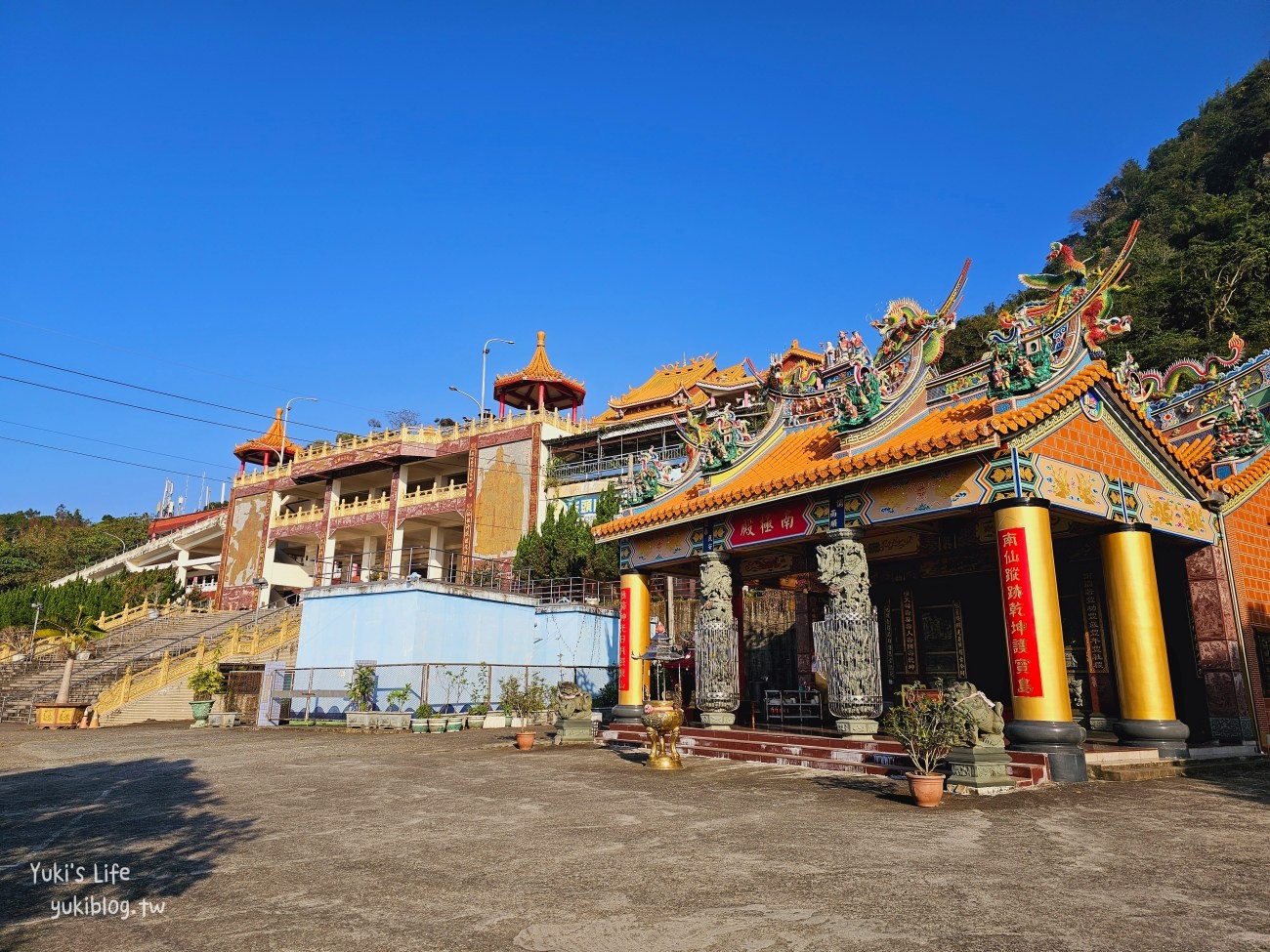 台南東山景點|崁頭山孚佑宮仙公廟|崁頭山咖啡館|靈氣繚繞.藏有精品級東山咖啡 - yuki.tw