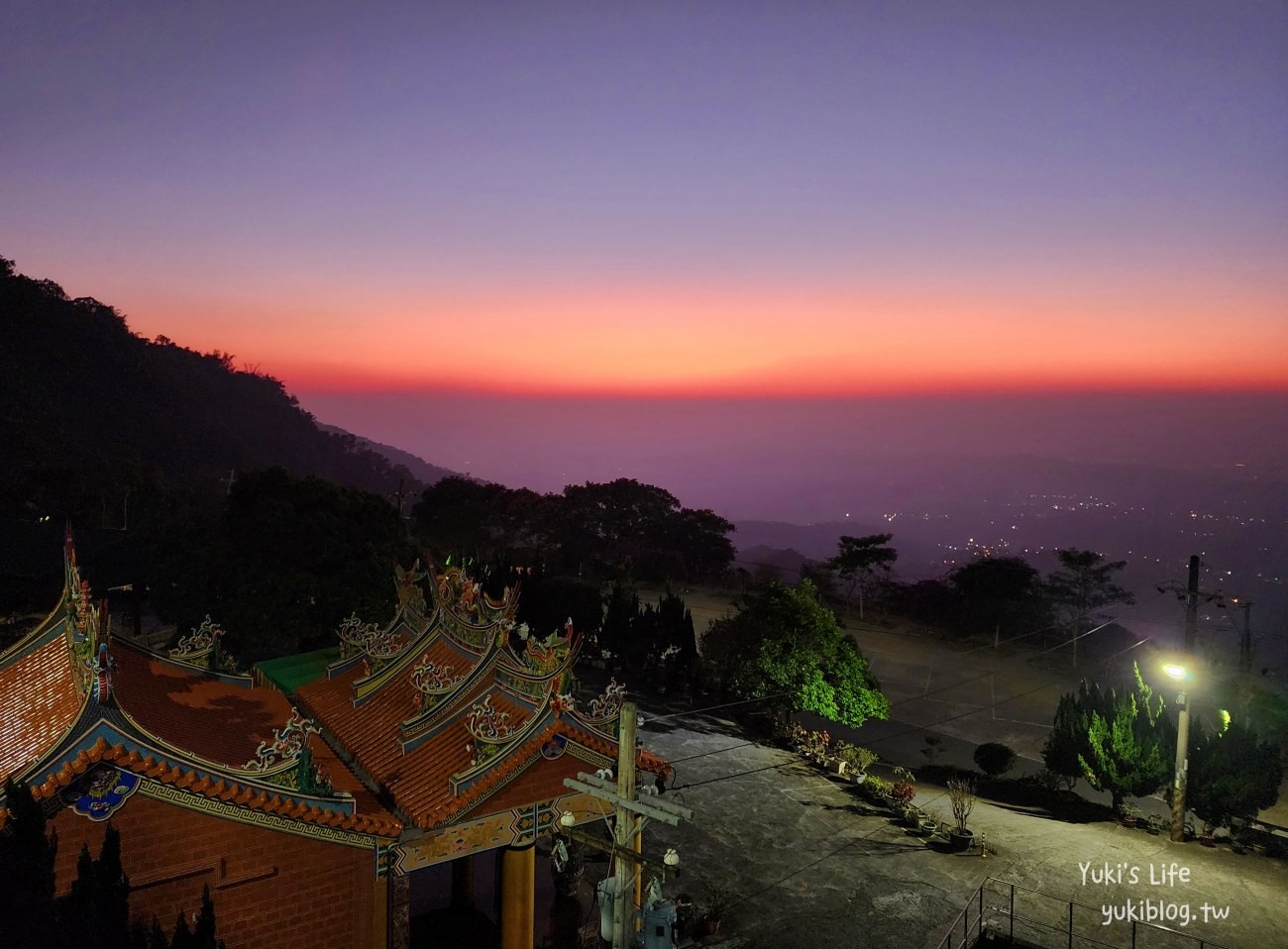 台南東山景點|崁頭山孚佑宮仙公廟|崁頭山咖啡館|靈氣繚繞.藏有精品級東山咖啡 - yuki.tw