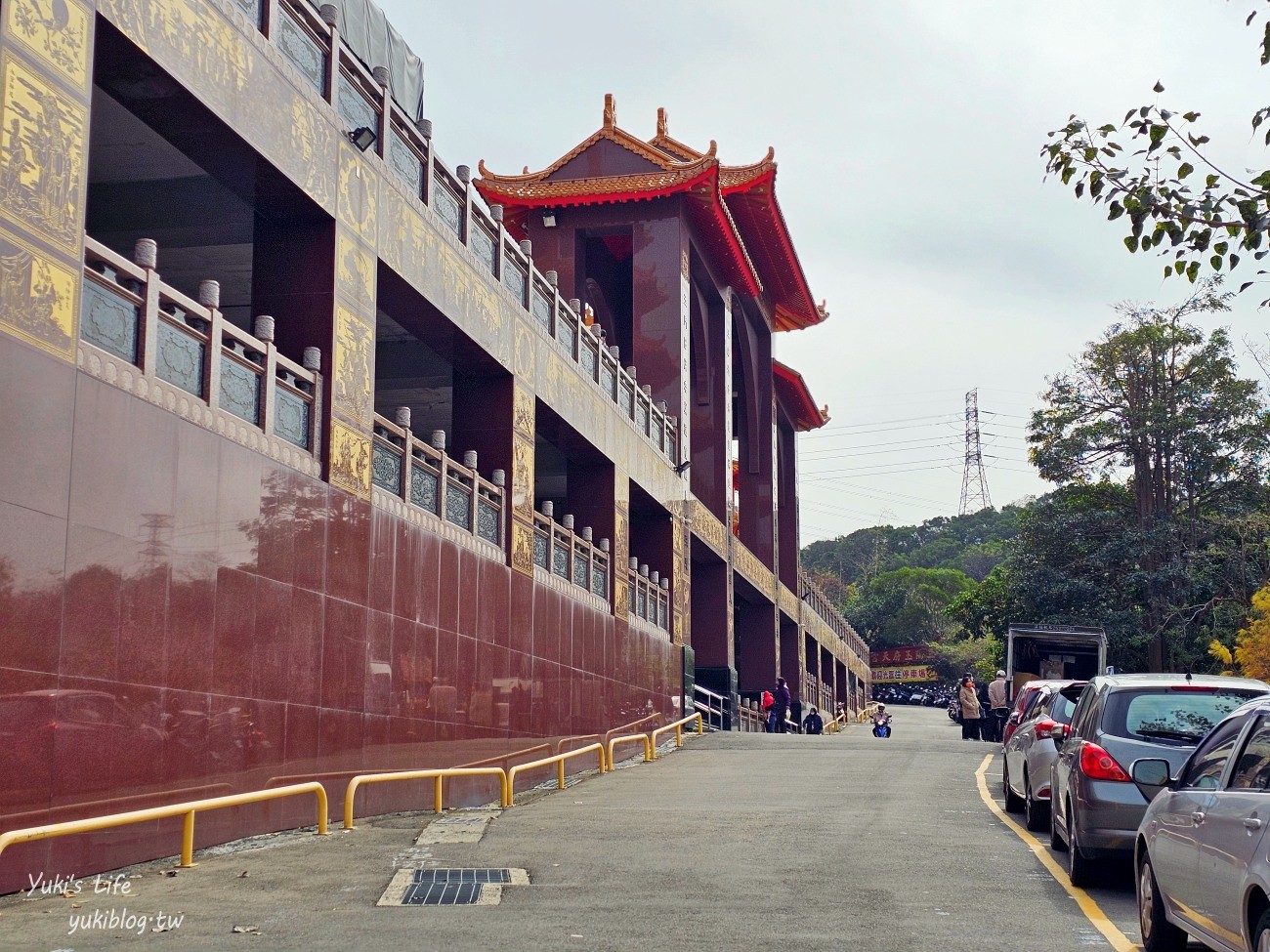 台中龍井景點|三陽玉府天宮(龍井天公廟)|超巨大龍香.全臺最大天公爐.玉皇上帝.喝龍喉水 - yuki.tw