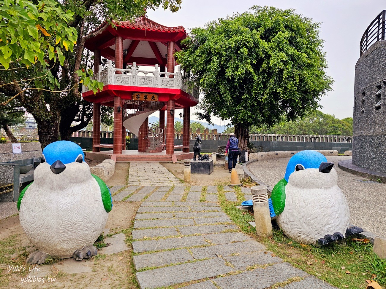 南投竹山景點|紫南宮&金天宮老祖|如何求發財金和金雞.如何還金.美食停車全攻略 - yuki.tw