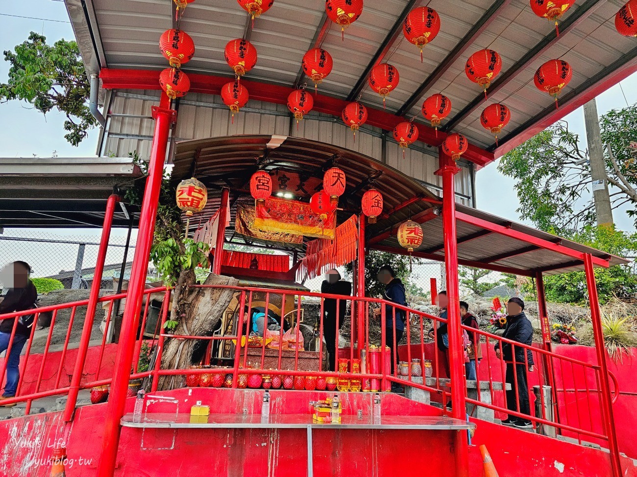 南投竹山景點|紫南宮&金天宮老祖|如何求發財金和金雞.如何還金.美食停車全攻略 - yuki.tw